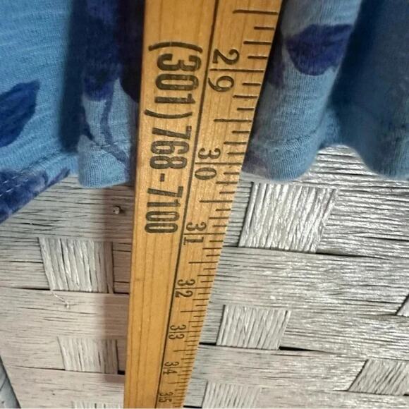 J Jill pima scoop neck elbow sleeve Tee Shirt tunic floral soft casual normcore - Picture 7 of 9